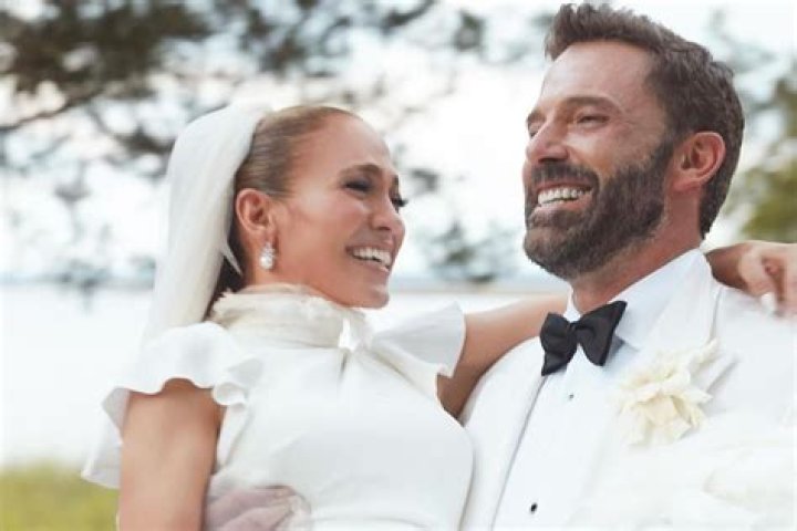Ben Affleck and Jennifer Garner's Wedding: A Journey through Love and Commitment