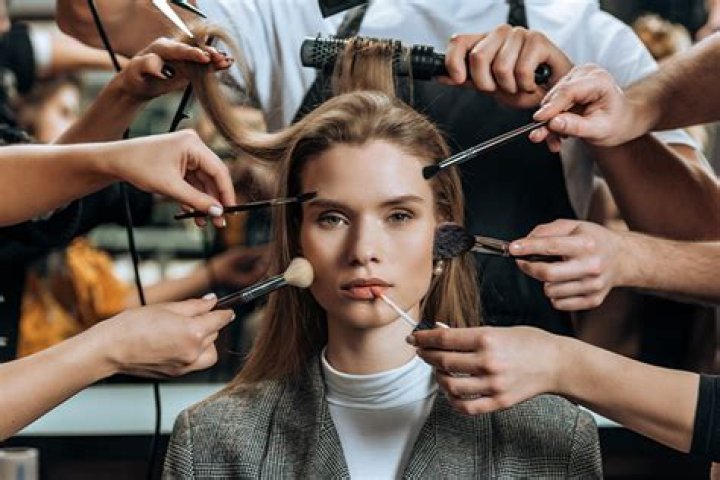 Camila Araujo Pelada: The Rising Star in the Beauty Industry Taking the World by Storm