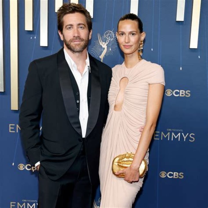 Jake Gyllenhaal Height in Feet: Unveiling the Mystery
